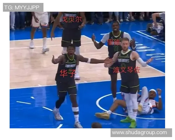 被足球网困住的球星名场面揭秘 究竟是哪位球员遭遇尴尬困境