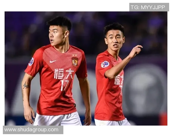 足球巨星高薪背后用收入撑起全家幸福生活画卷