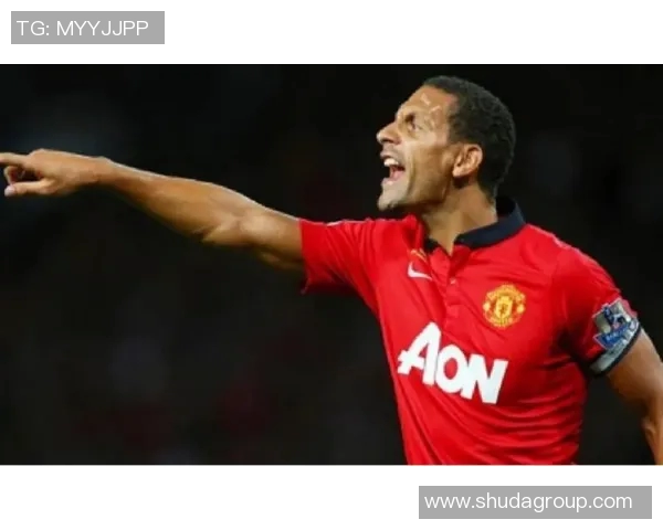 传奇后卫球星风采尽显 足球历史上的铁血防线与伟大时刻