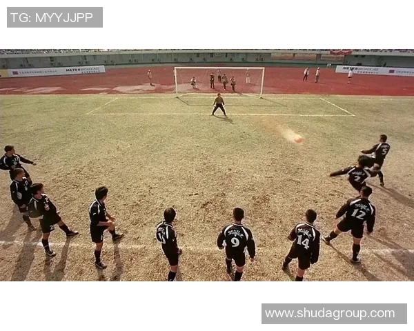 少林足球星爷与阿梅相遇瞬间的爆笑与深情回忆